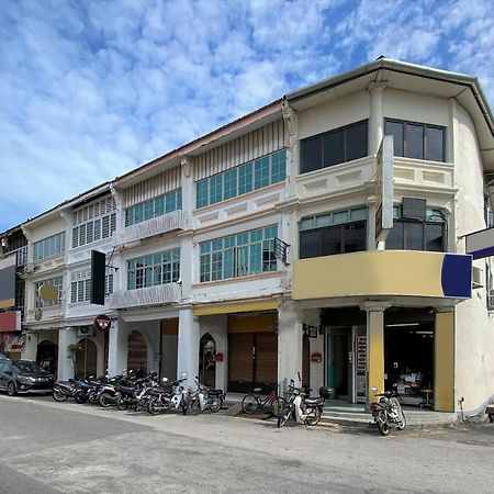 Spot On 89673 Good Friend Hotel George Town Extérieur photo