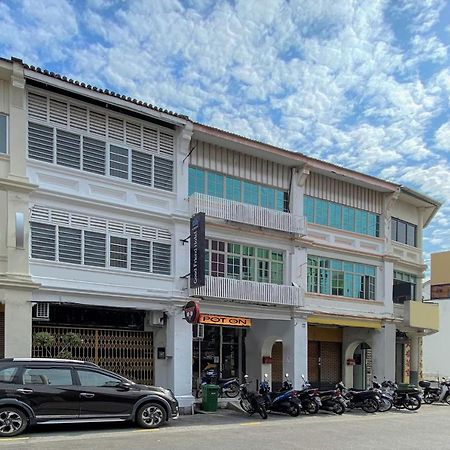 Spot On 89673 Good Friend Hotel George Town Extérieur photo