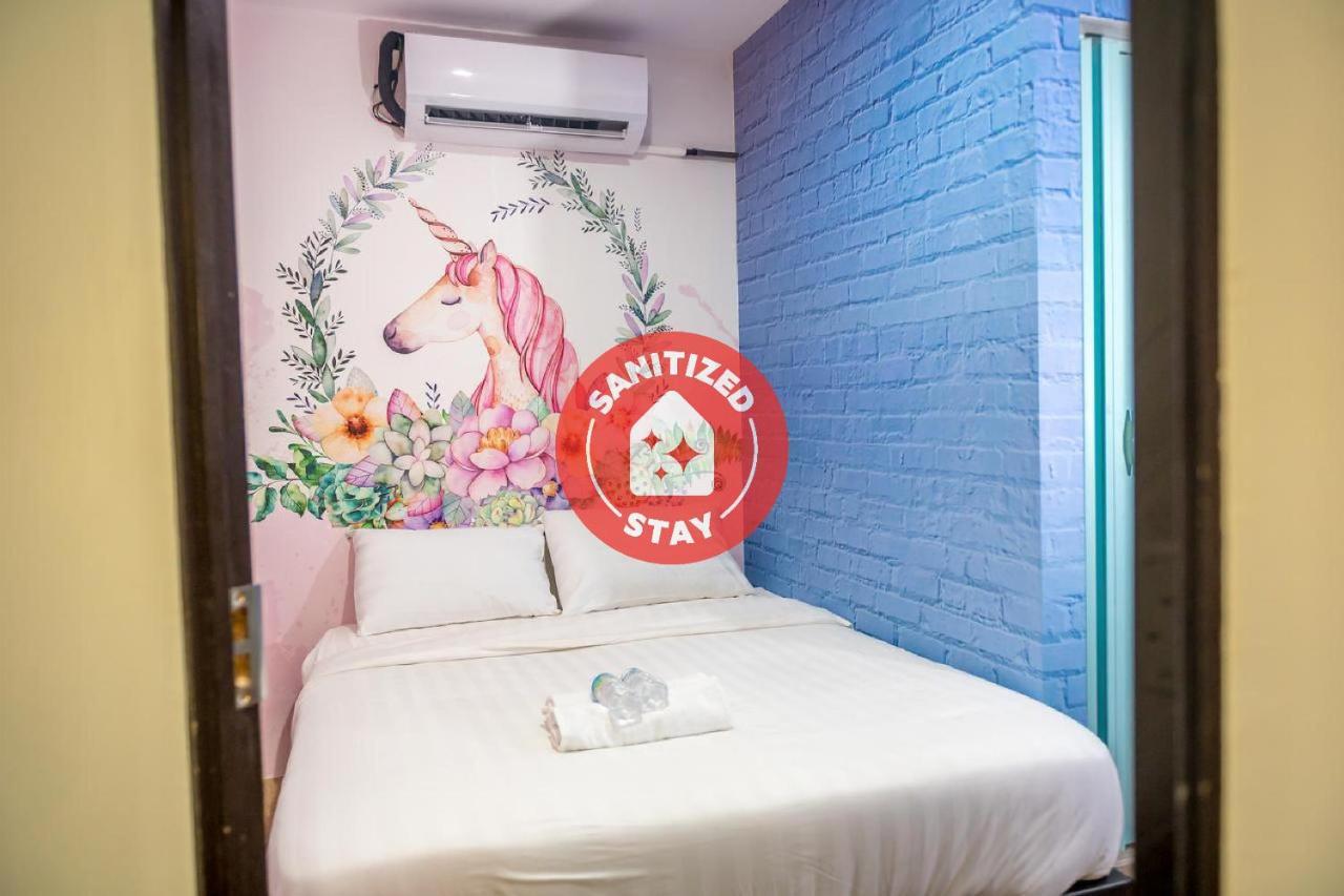 Spot On 89673 Good Friend Hotel George Town Extérieur photo